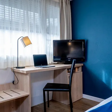 Kyriad 호텔 디뉴레뱅