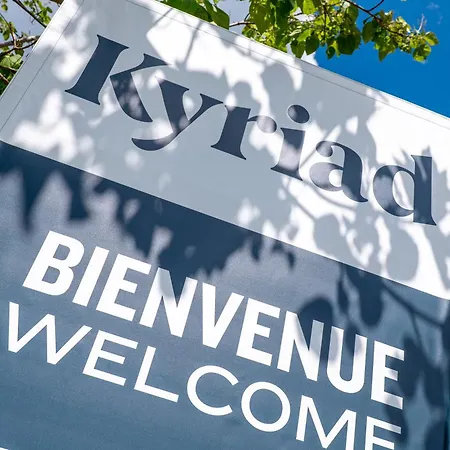 ホテル Kyriad ディーニュ・レ・バン